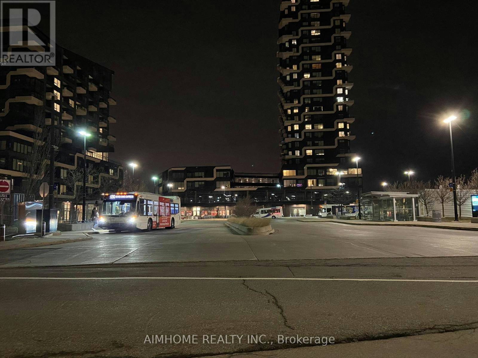 902-2481 Taunton Road, Oakville, ON, L6H 3R7 - 21