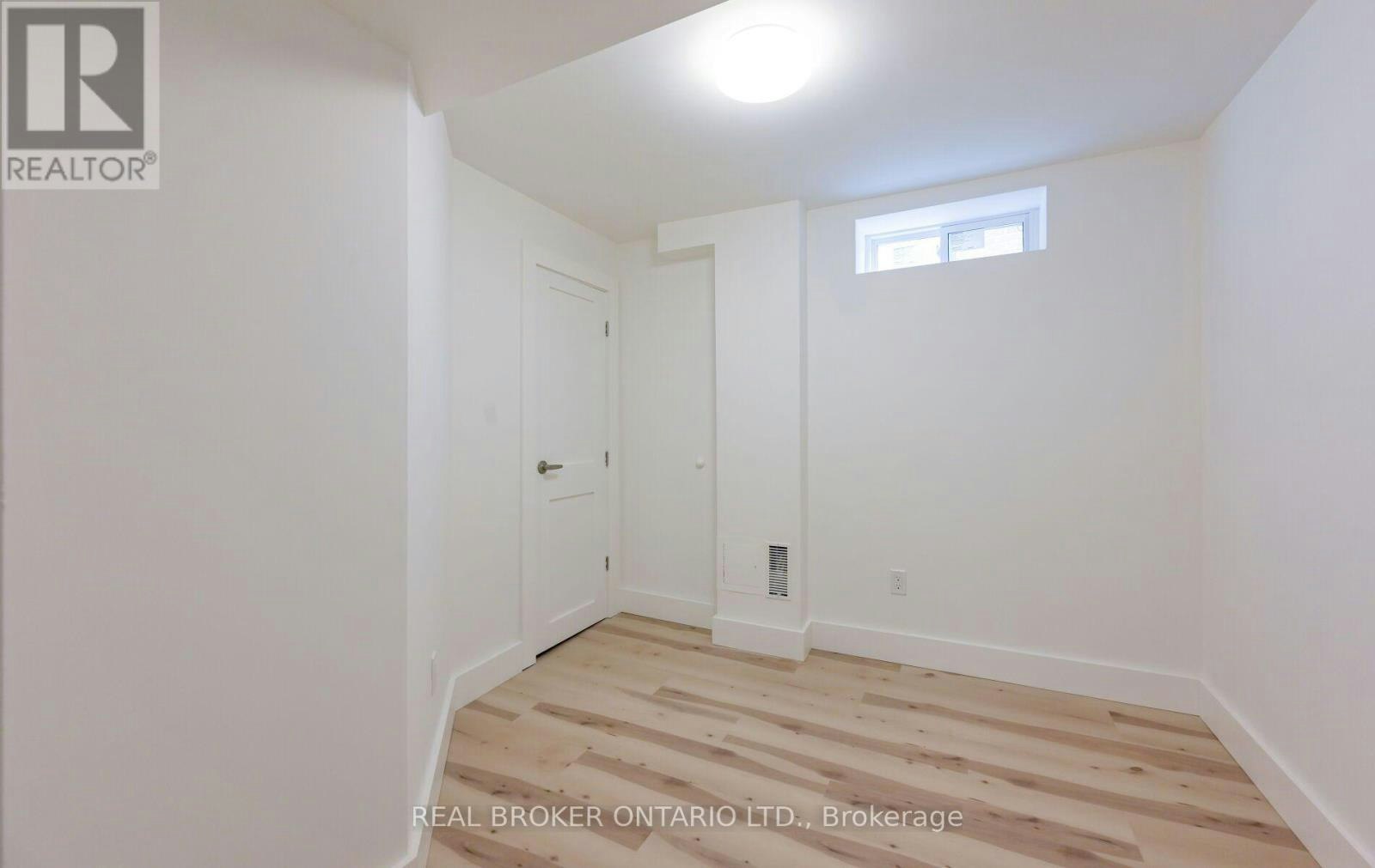 20 Campkin Street, Brampton, ON, L6Y 3G9 - 17