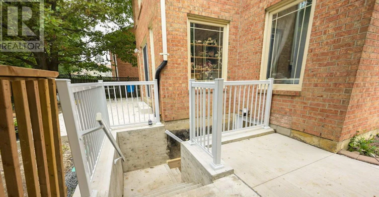 20 Campkin Street, Brampton, ON, L6Y 3G9 - 5