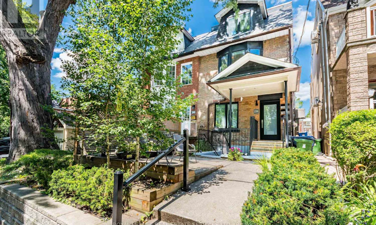 238 Garden Avenue