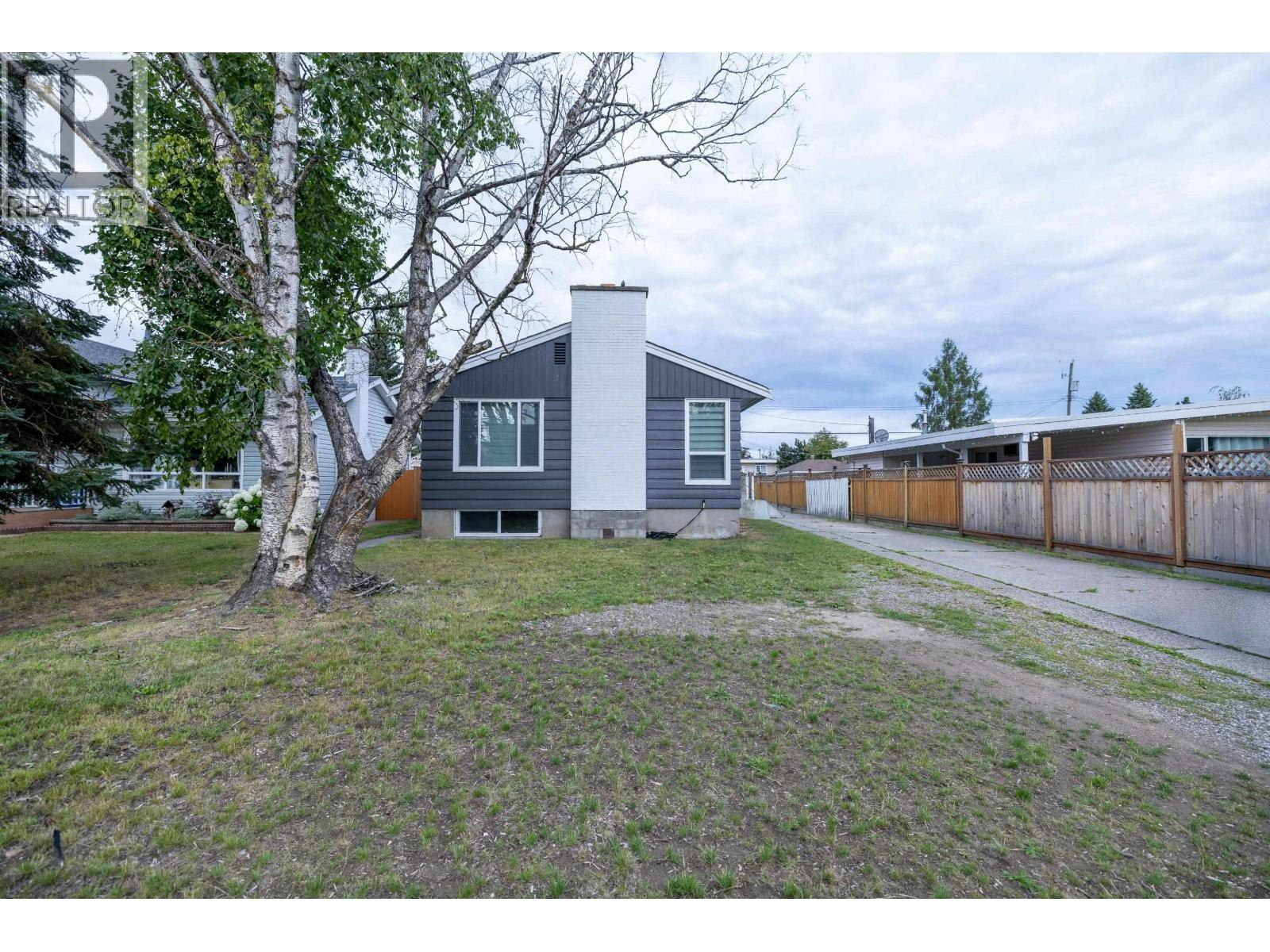 242 S Lyon Street, Prince George, BC, V2M 3K8