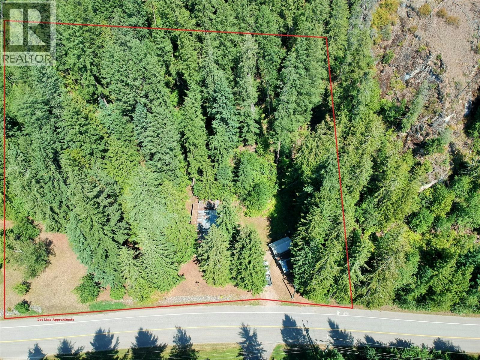 30 Old Town Road, Sicamous, BC, V0E 2V1