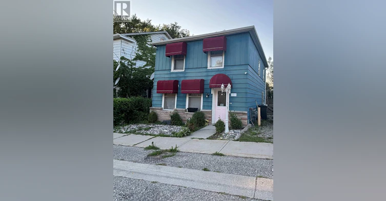 UPPER-279 Charlotte Street, Port Stanley, ON, N5L 1A8