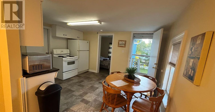 UPPER-279 Charlotte Street, Port Stanley, ON, N5L 1A8 - 8