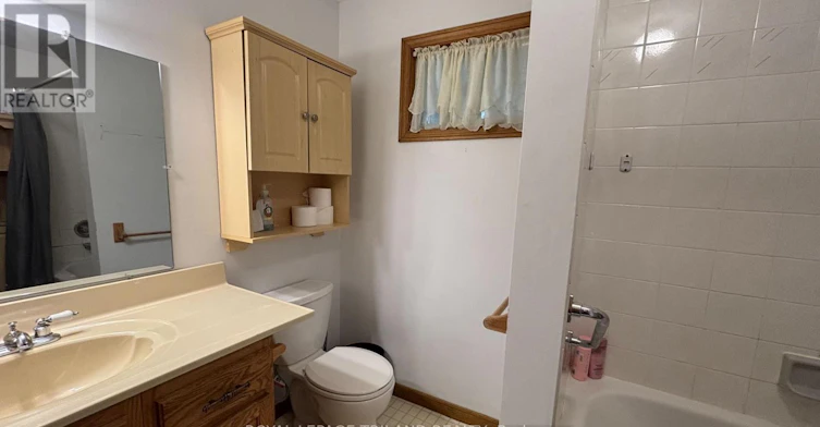 389 Front Street, Port Stanley, ON, N5L 1G2 - 5