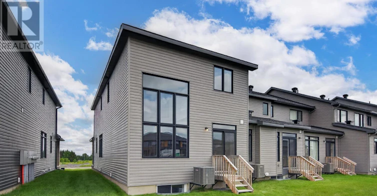 1132 Spoor Street, Ottawa, ON, K2K 1X7 - 39