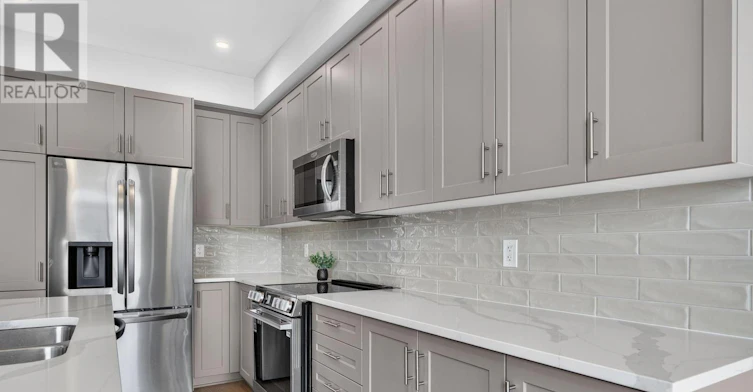 1132 Spoor Street, Ottawa, ON, K2K 1X7 - 9