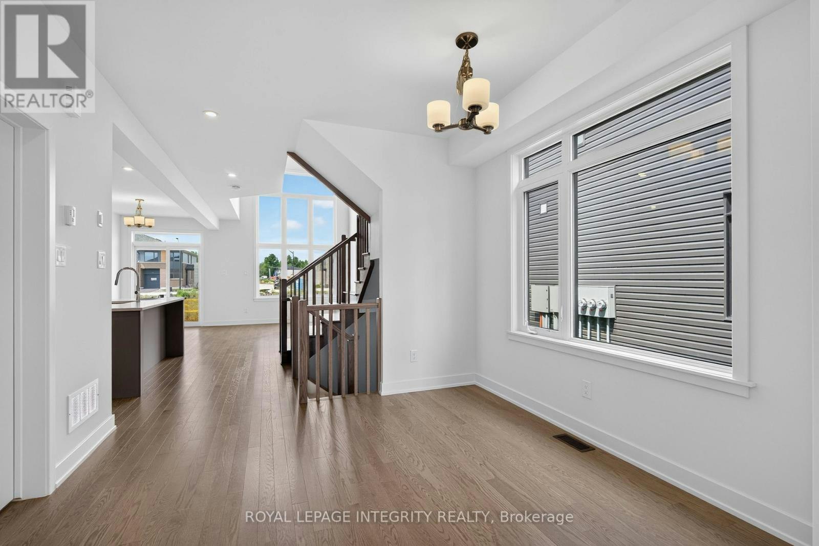 1132 Spoor Street, Ottawa, ON, K2K 1X7 - 4