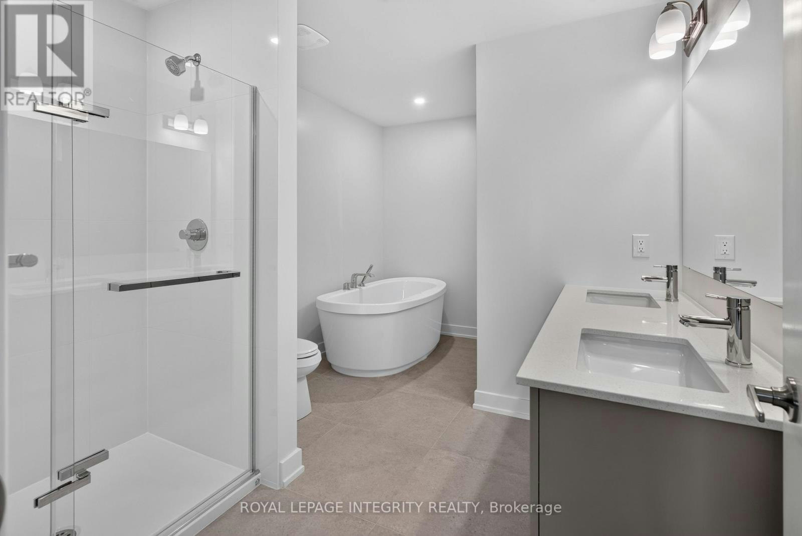 1132 Spoor Street, Ottawa, ON, K2K 1X7 - 24