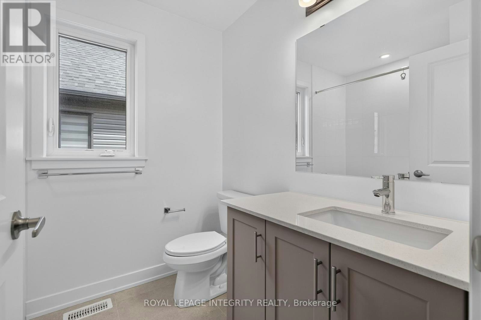 1132 Spoor Street, Ottawa, ON, K2K 1X7 - 29