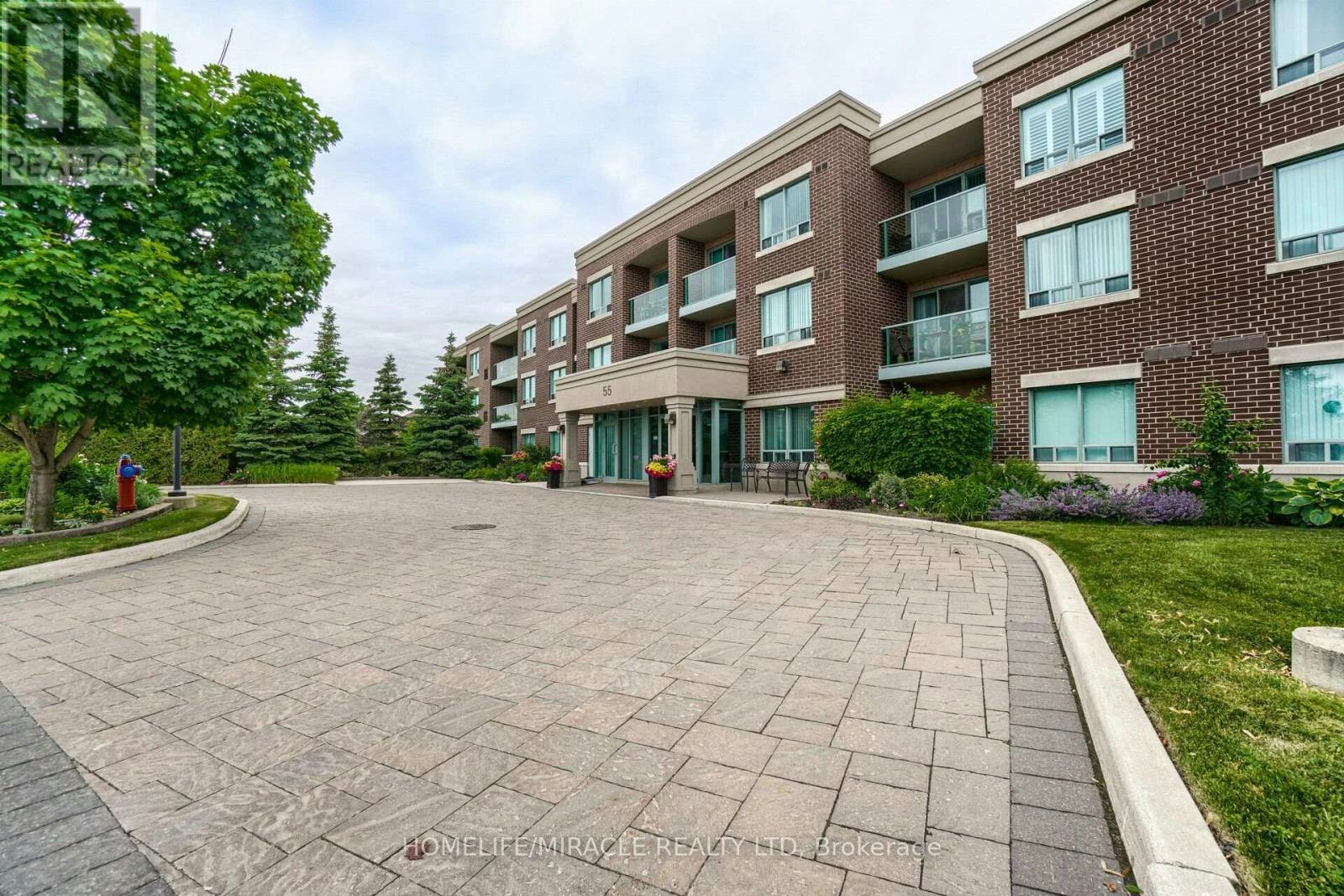 105-55 Via Rosedale Road, Brampton, ON, L6R 0V1