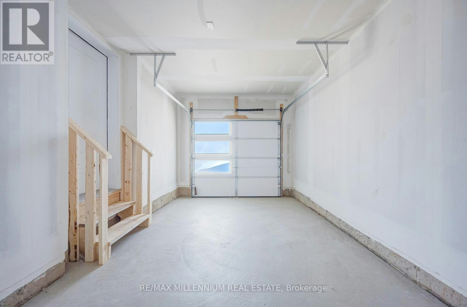 UPPER-50 Thornbird Crescent, Brampton, ON, L7A 0B8 - 3