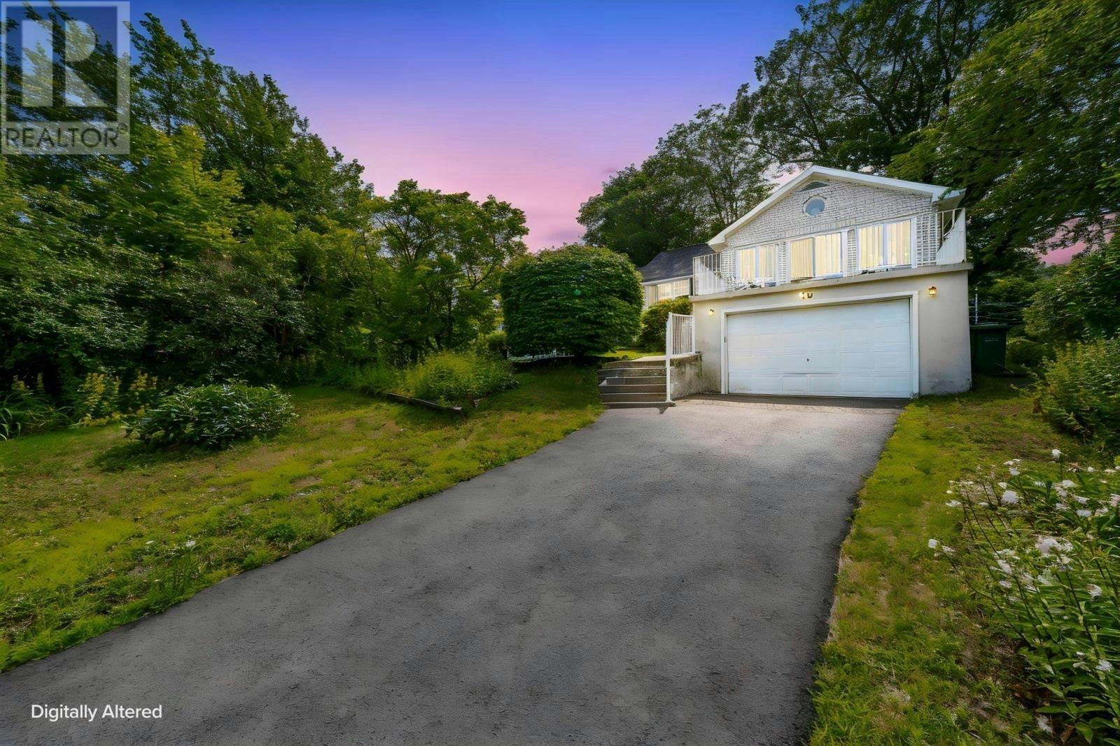 15 Oakdale Crescent, Dartmouth, NS, B3A 2L7
