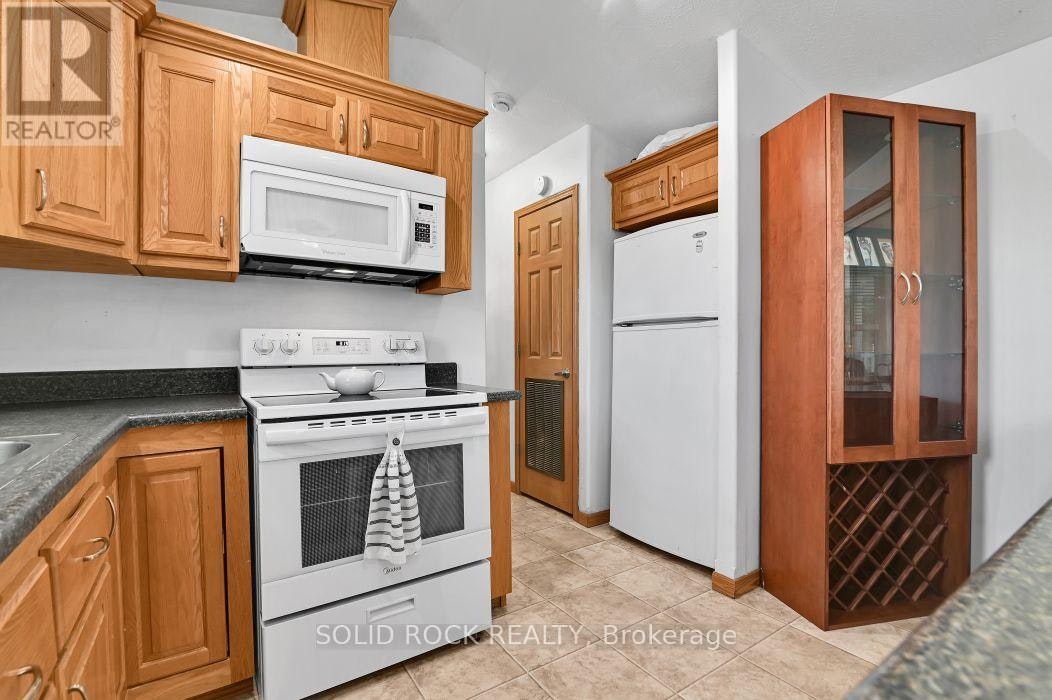 90-3535 St. Joseph Boulevard, Ottawa, ON, K4A 0Z6 - 9