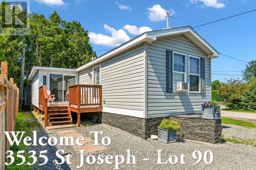 90-3535 St. Joseph Boulevard, Ottawa, ON, K4A 0Z6