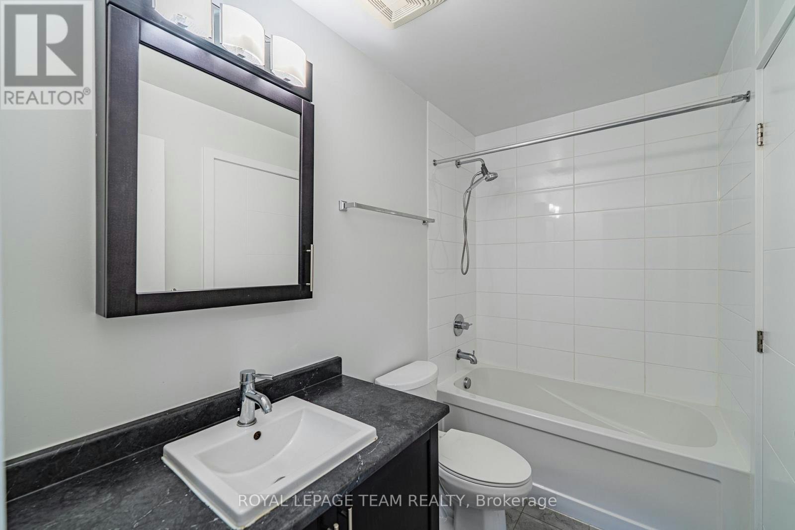 2302-179 Metcalfe Street, Ottawa, ON, K2P 0W1 - 10