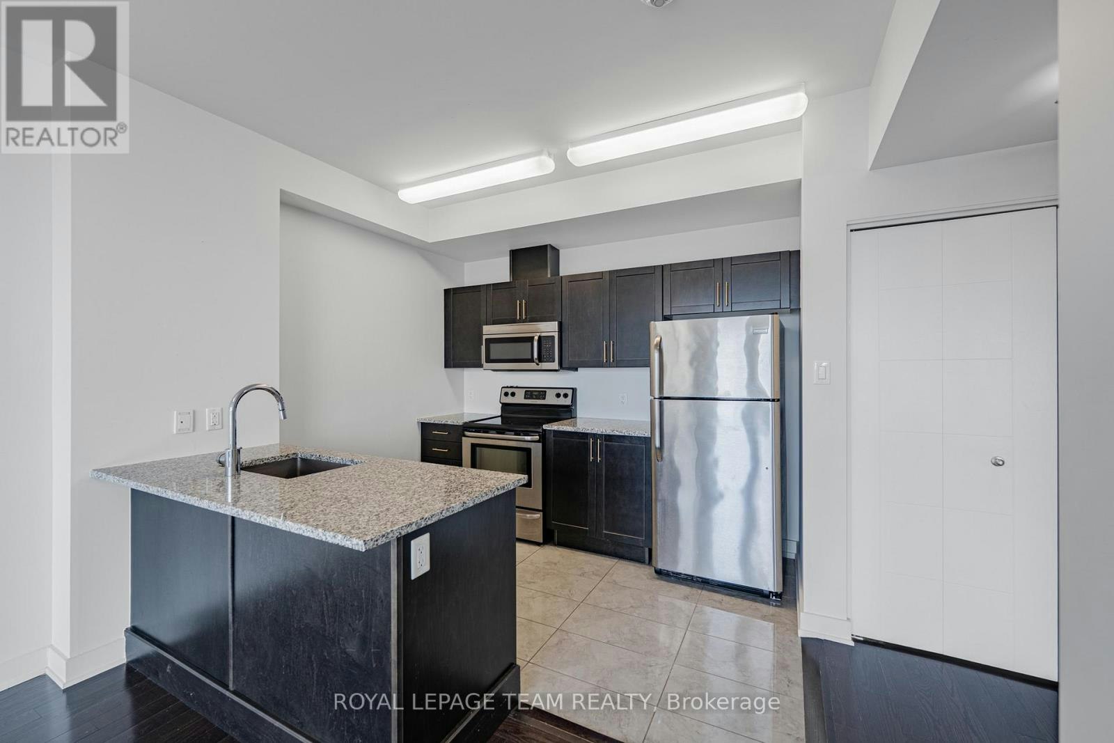 2302-179 Metcalfe Street, Ottawa, ON, K2P 0W1 - 13