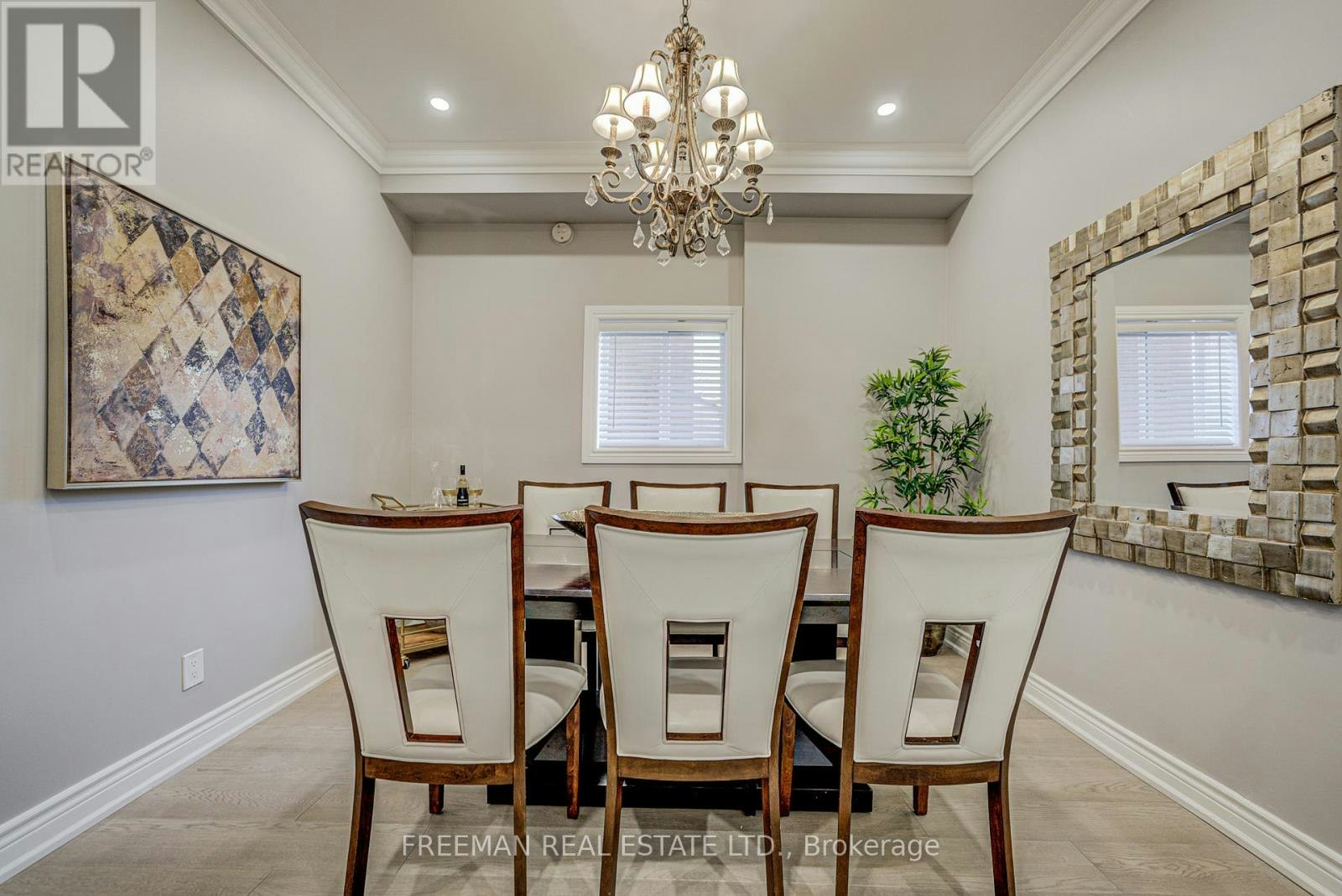 MAIN&2ND FLOOR-916 Manning Avenue, Toronto, ON, M6G 2X4 - 10