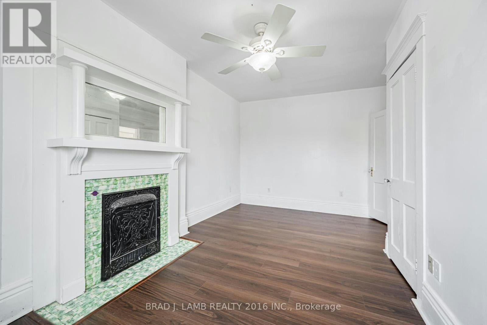 MAIN And Upper 12 Sibley Avenue, Toronto, ON, M4C 5E7 - 33