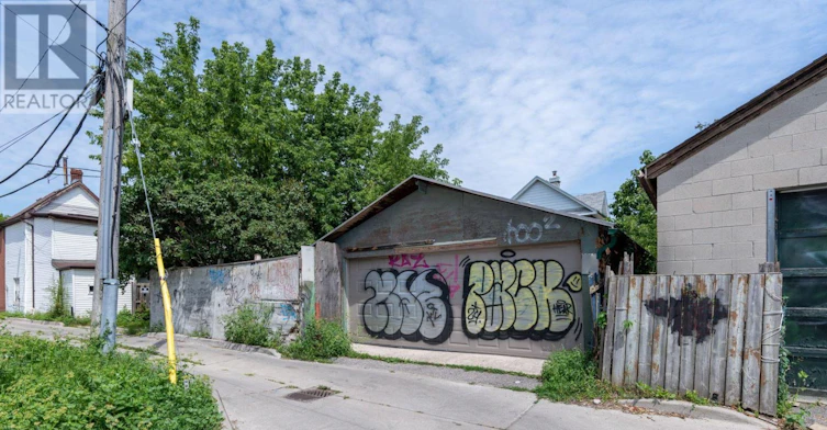 MAIN And Upper 12 Sibley Avenue, Toronto, ON, M4C 5E7 - 38