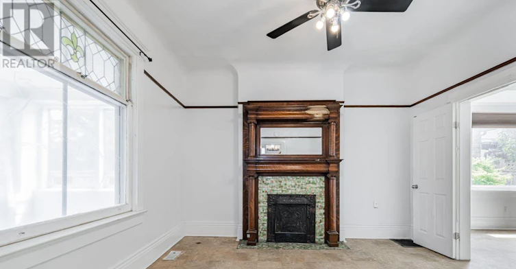 MAIN And Upper 12 Sibley Avenue, Toronto, ON, M4C 5E7 - 9
