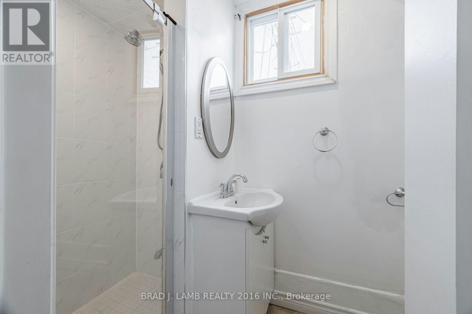 MAIN And Upper 12 Sibley Avenue, Toronto, ON, M4C 5E7 - 20