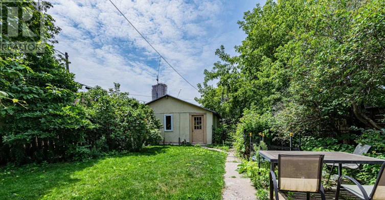 MAIN And Upper 12 Sibley Avenue, Toronto, ON, M4C 5E7 - 34