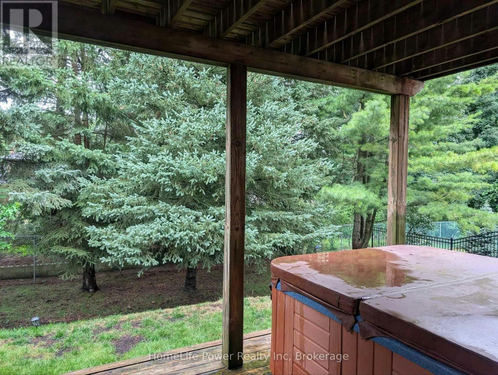 228 The Lions Gate, Waterloo, ON, N2L 6M5 - 32