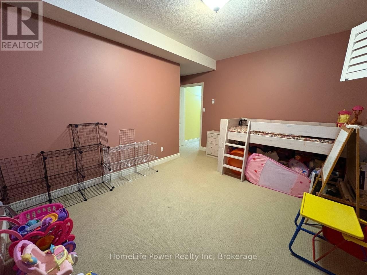 228 The Lions Gate, Waterloo, ON, N2L 6M5 - 30