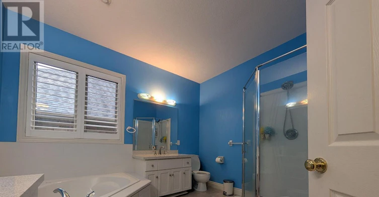 228 The Lions Gate, Waterloo, ON, N2L 6M5 - 15