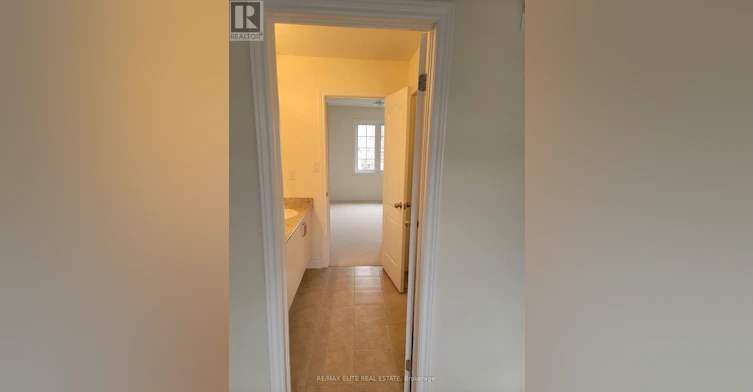 959 Ernest Cousins Circle, Newmarket, ON, L3X 0B7 - 17