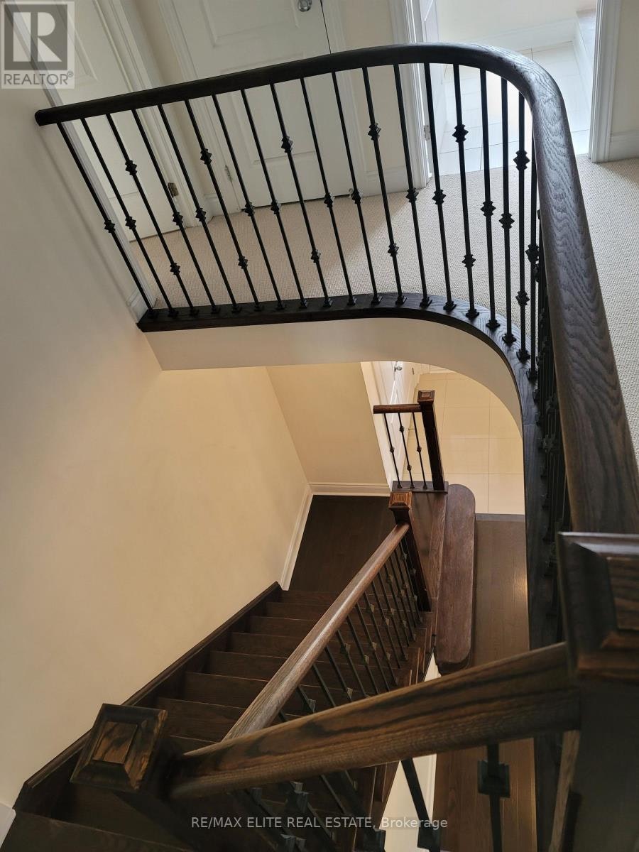 959 Ernest Cousins Circle, Newmarket, ON, L3X 0B7 - 10