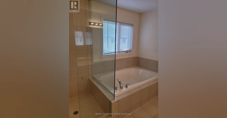 959 Ernest Cousins Circle, Newmarket, ON, L3X 0B7 - 15