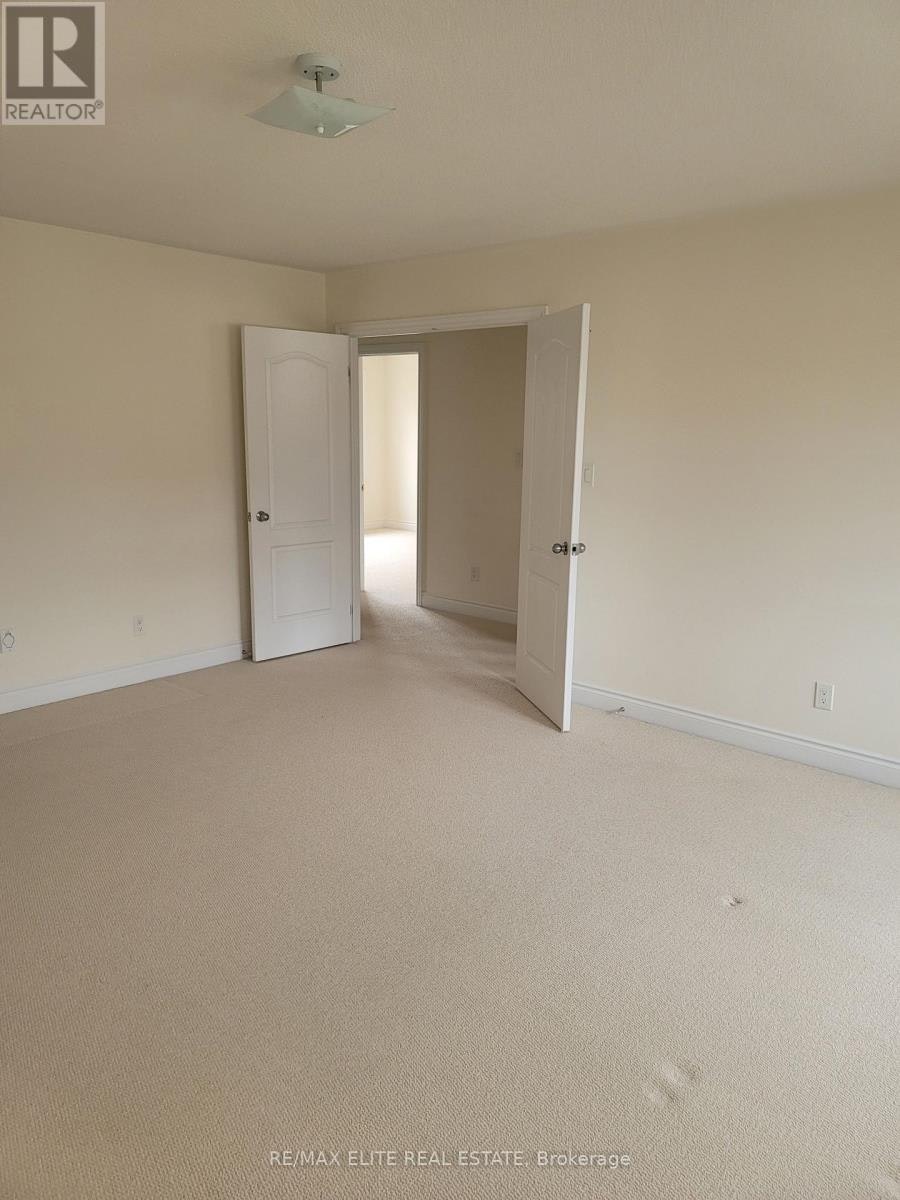959 Ernest Cousins Circle, Newmarket, ON, L3X 0B7 - 16