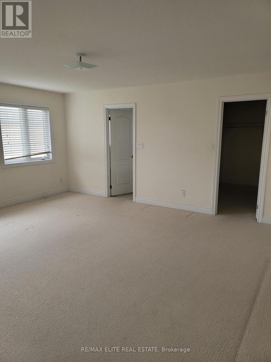 959 Ernest Cousins Circle, Newmarket, ON, L3X 0B7 - 18