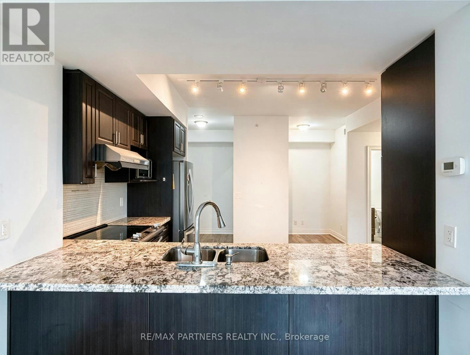 605-38 Cedarland Drive, Markham, ON, L6G 0G7 - 5