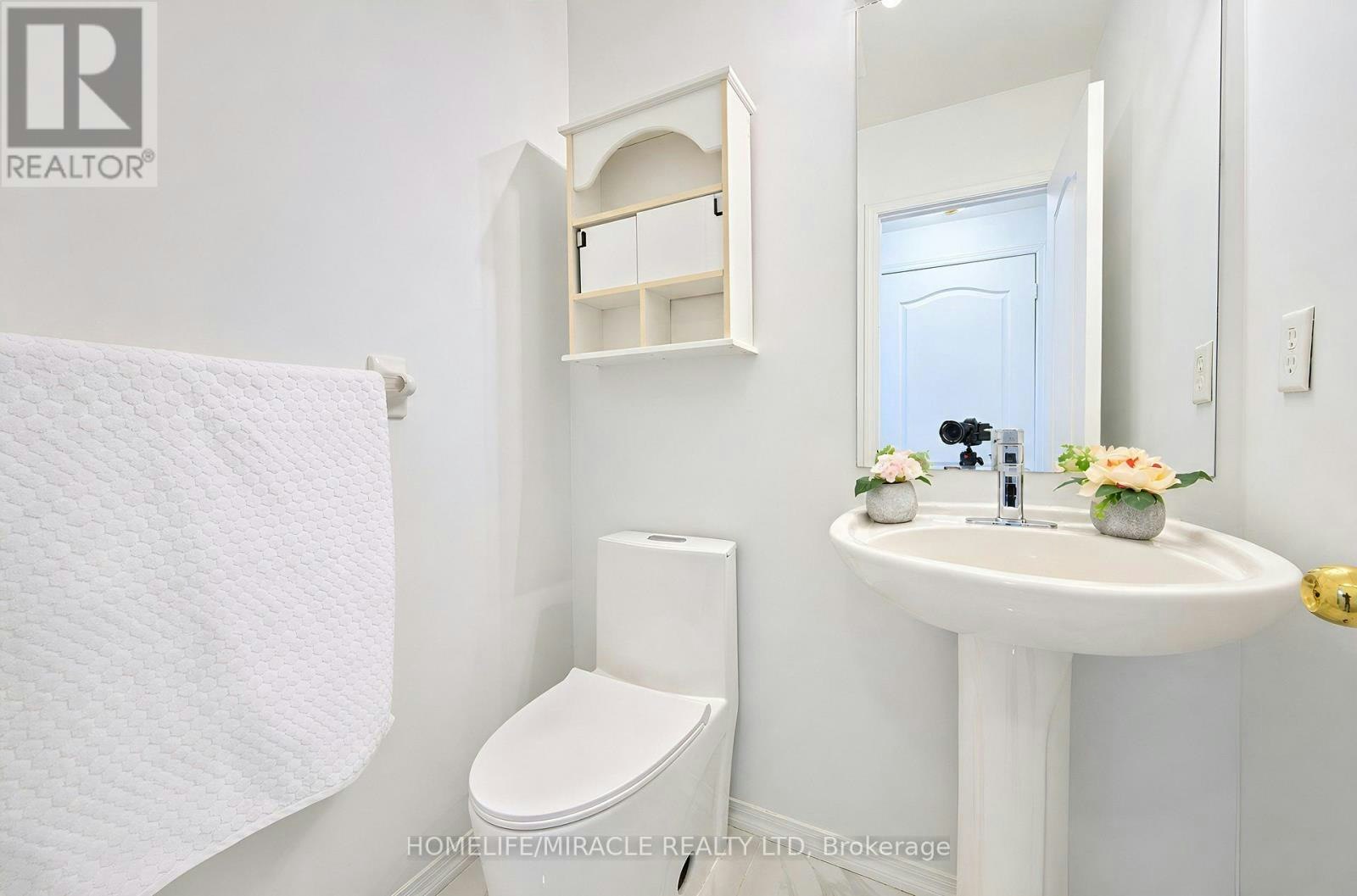 26 Roadmaster Lane, Brampton, ON, L7A 3A9 - 27