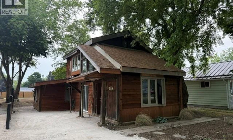 145 Prado Avenue