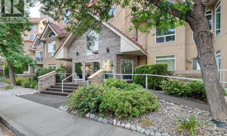 352-1088 Sunset Drive