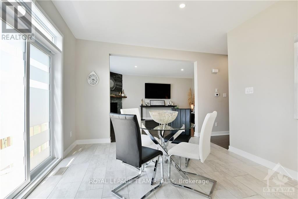 54 Reynard Crescent, Ottawa, ON, K0A 2Z0 - 11
