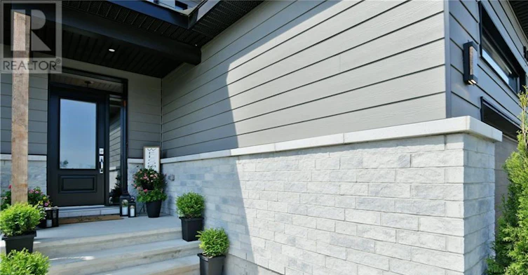 54 Reynard Crescent, Ottawa, ON, K0A 2Z0 - 3