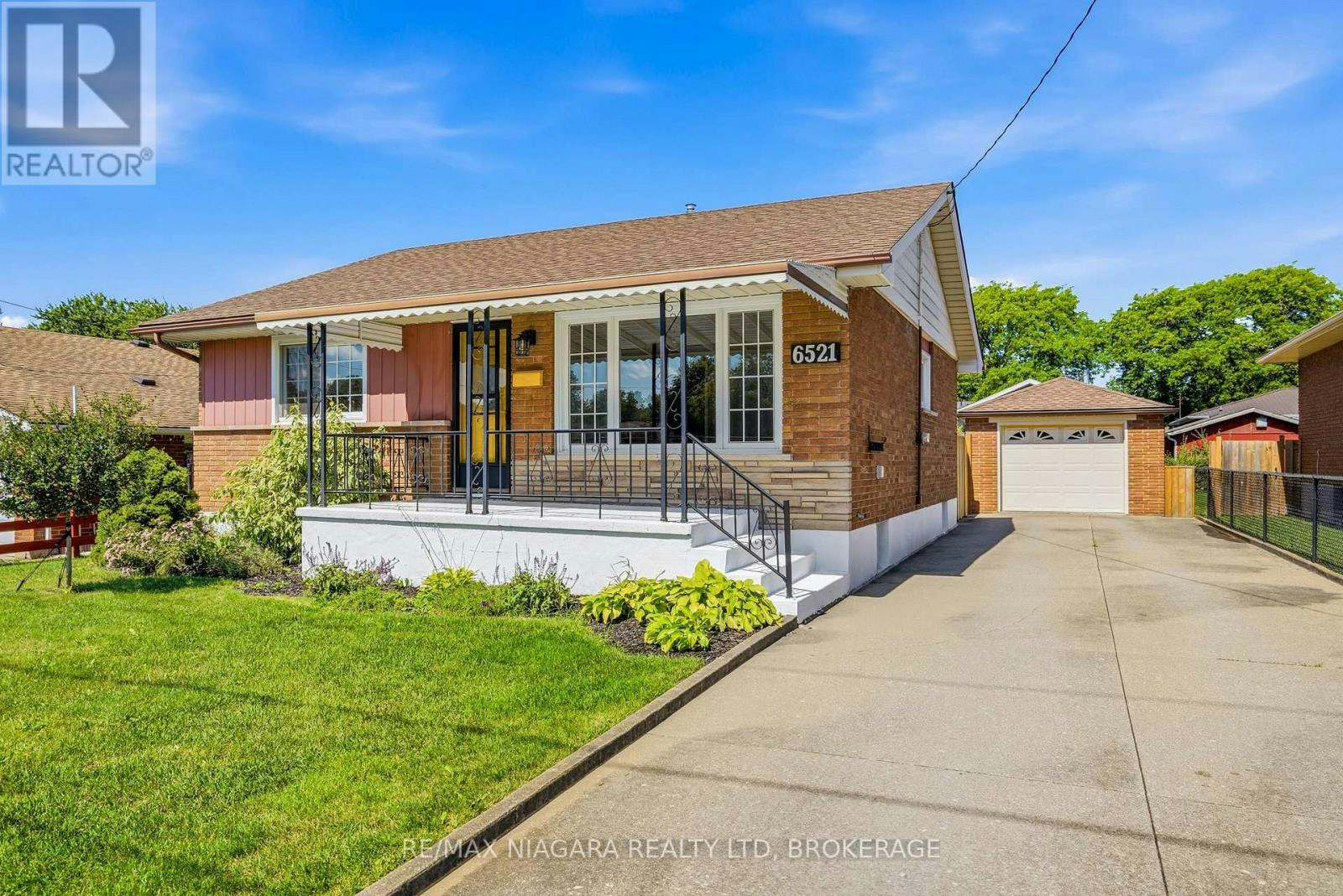 6521 Caledonia Street, Niagara Falls, ON, L2G 5A6