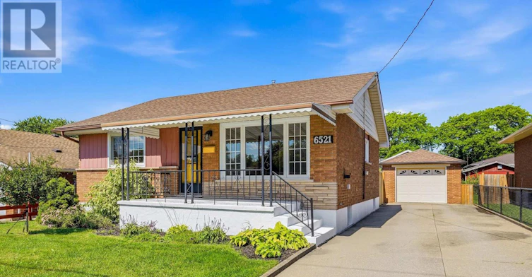 6521 Caledonia Street, Niagara Falls, ON, L2G 5A6