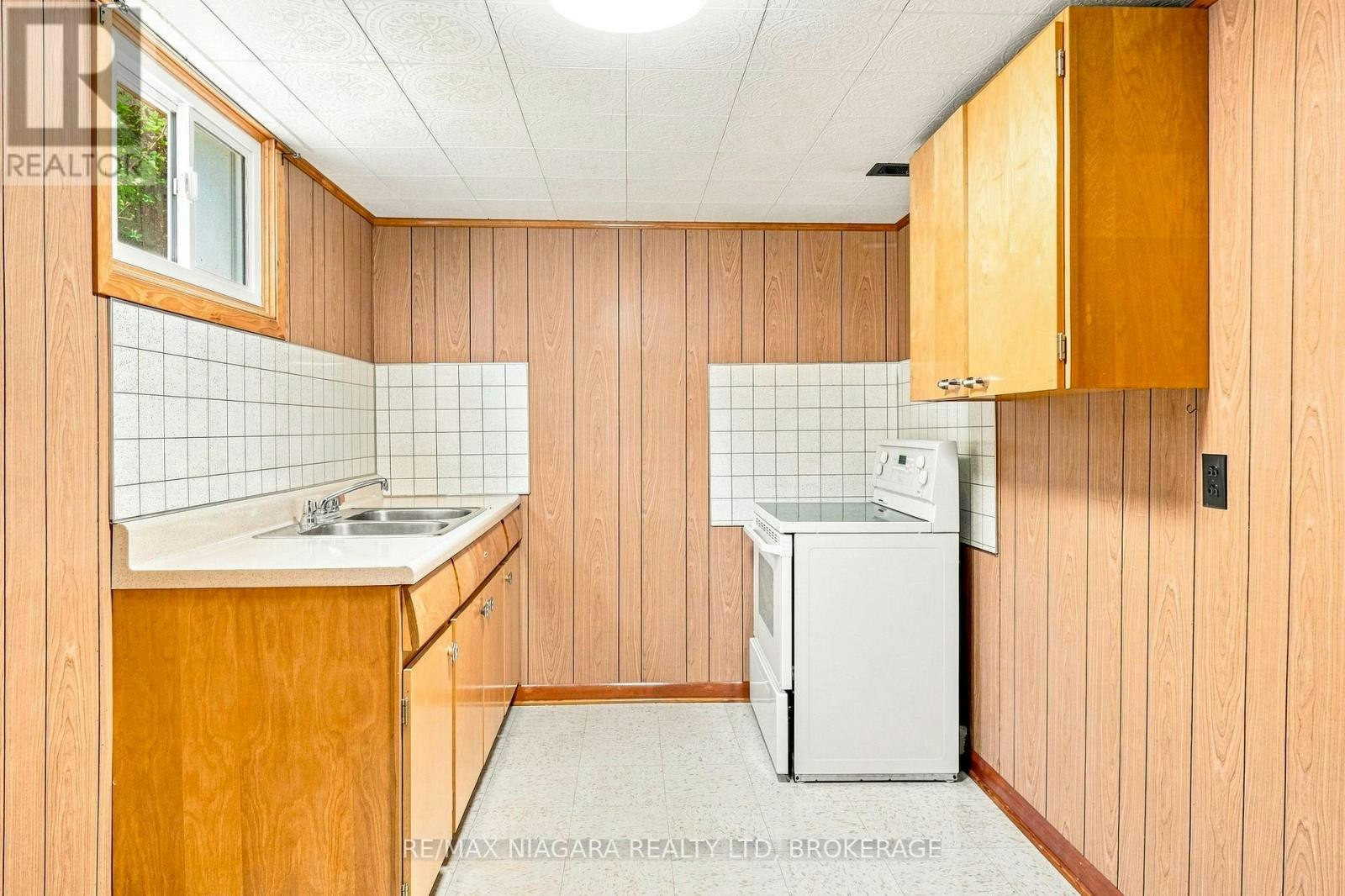 6521 Caledonia Street, Niagara Falls, ON, L2G 5A6 - 25