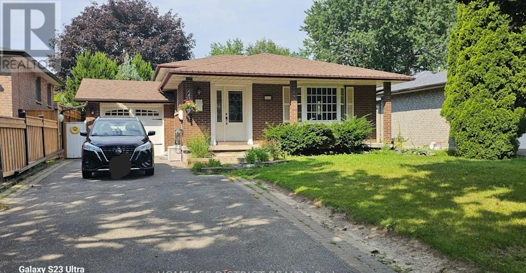 912 Exeter Street, Oshawa, ON, L1G 7N5