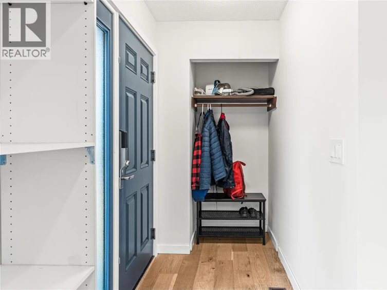5503 South Vernon Court, Vernon, BC, V1T 8N6 - 5