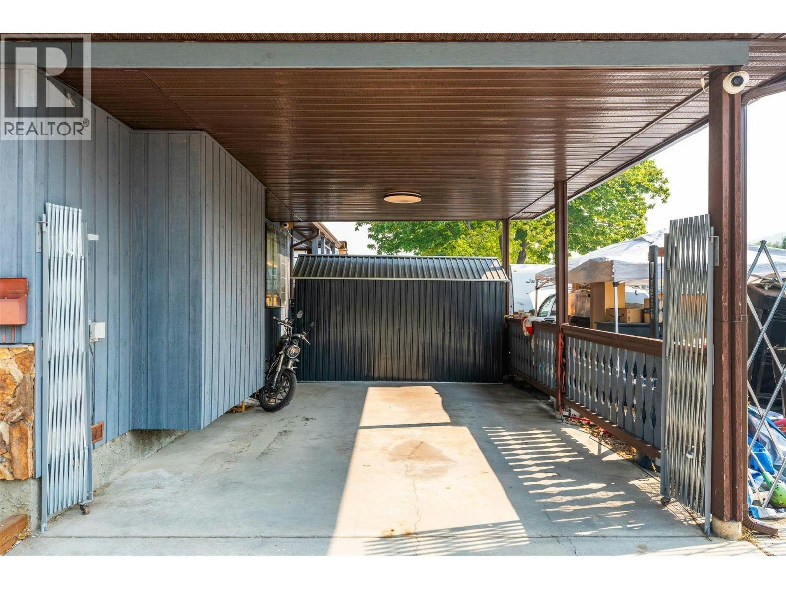 5503 South Vernon Court, Vernon, BC, V1T 8N6 - 26