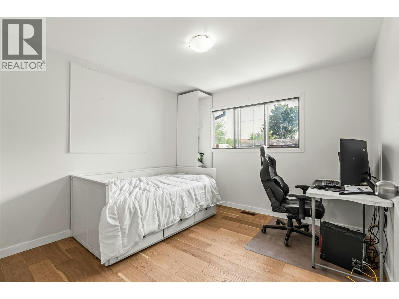 5503 South Vernon Court, Vernon, BC, V1T 8N6 - 24