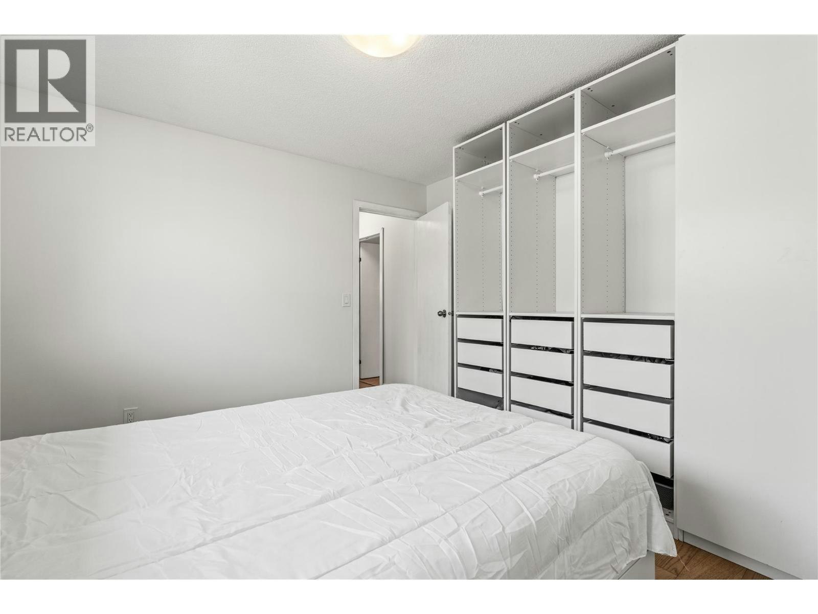 5503 South Vernon Court, Vernon, BC, V1T 8N6 - 21