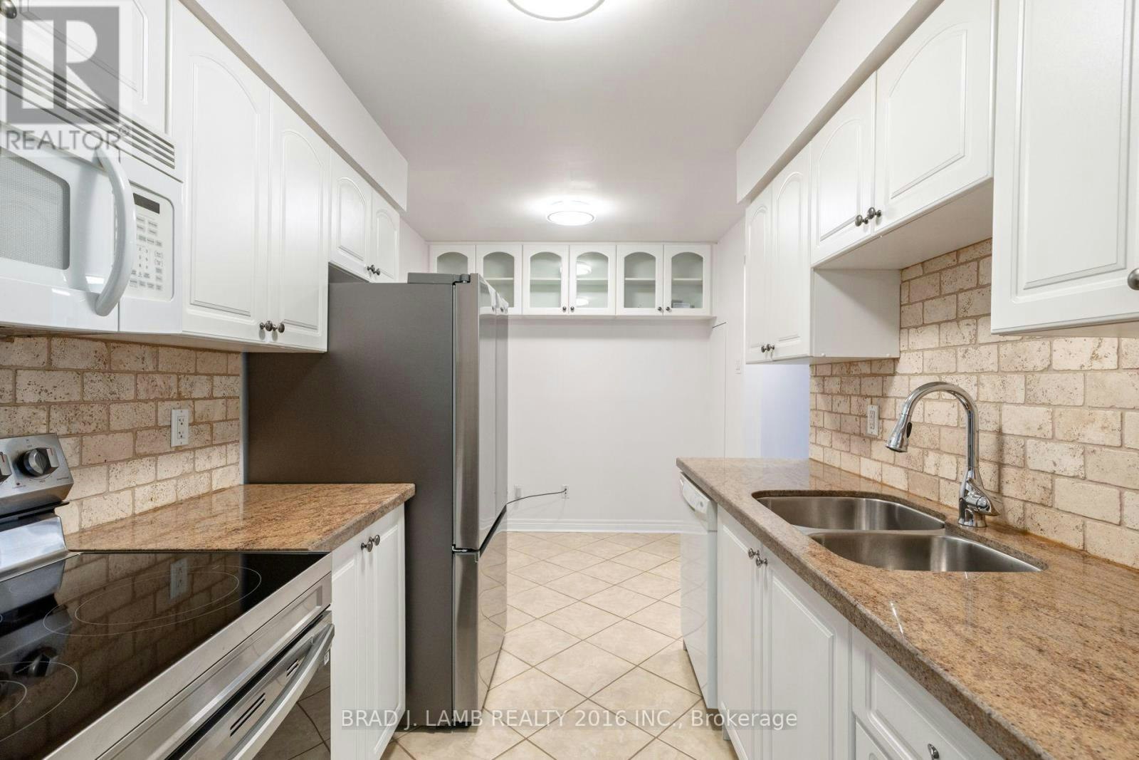 TH 12-405 Hyacinthe Boulevard, Mississauga, ON, L5A 3N1 - 10